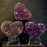 Natural Amethyst Healing Stones Heart-Shaped Crystal Rocks for Meditation and Chakra Healing Amethyst Crystal Heart Rocks for Crystal Lovers and Healing Enthusiasts (2.3Inch)